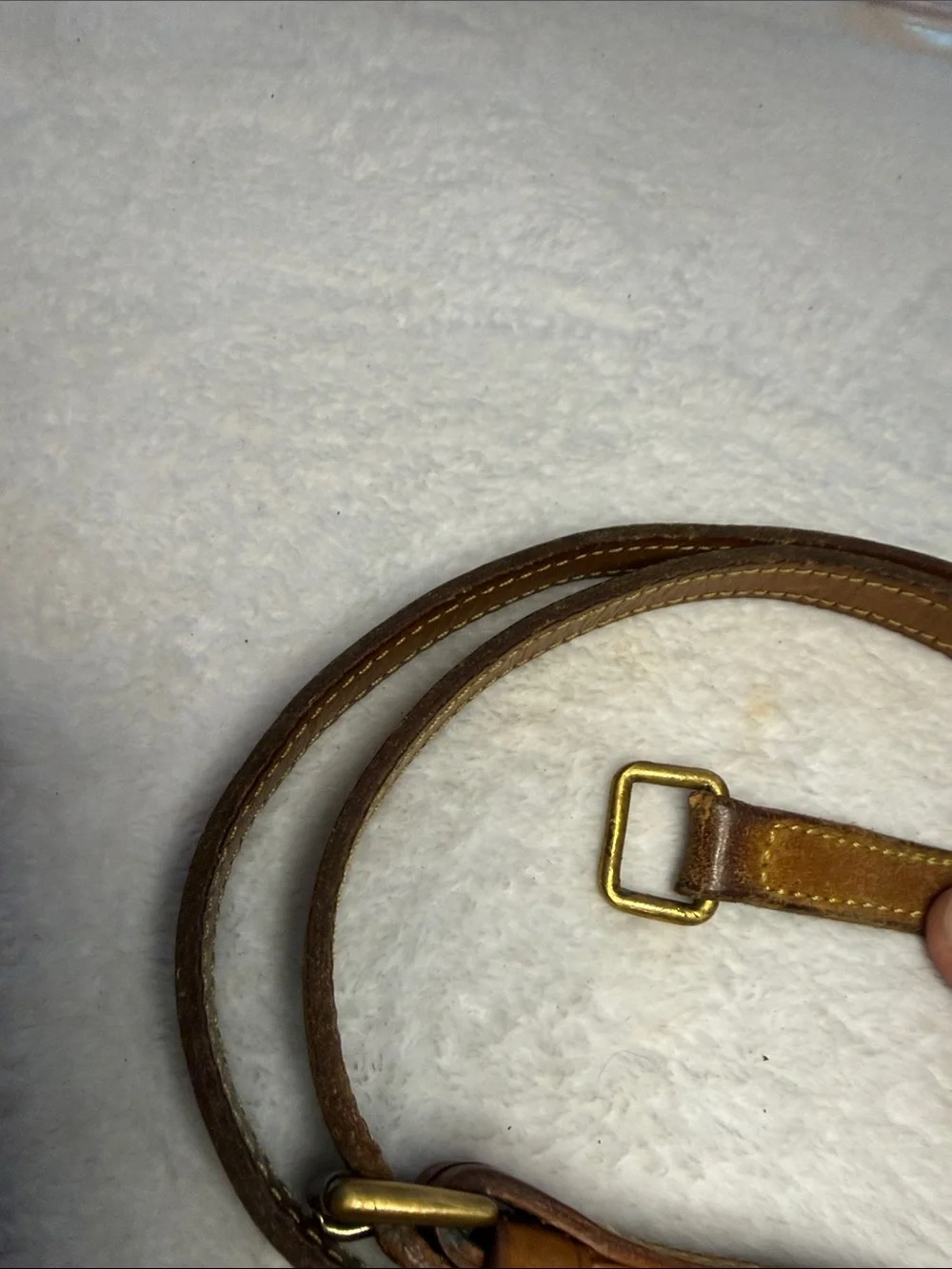 Authentic Louis Vuitton Shoulder Strap for Bags/Accessories Beige Leather Gold